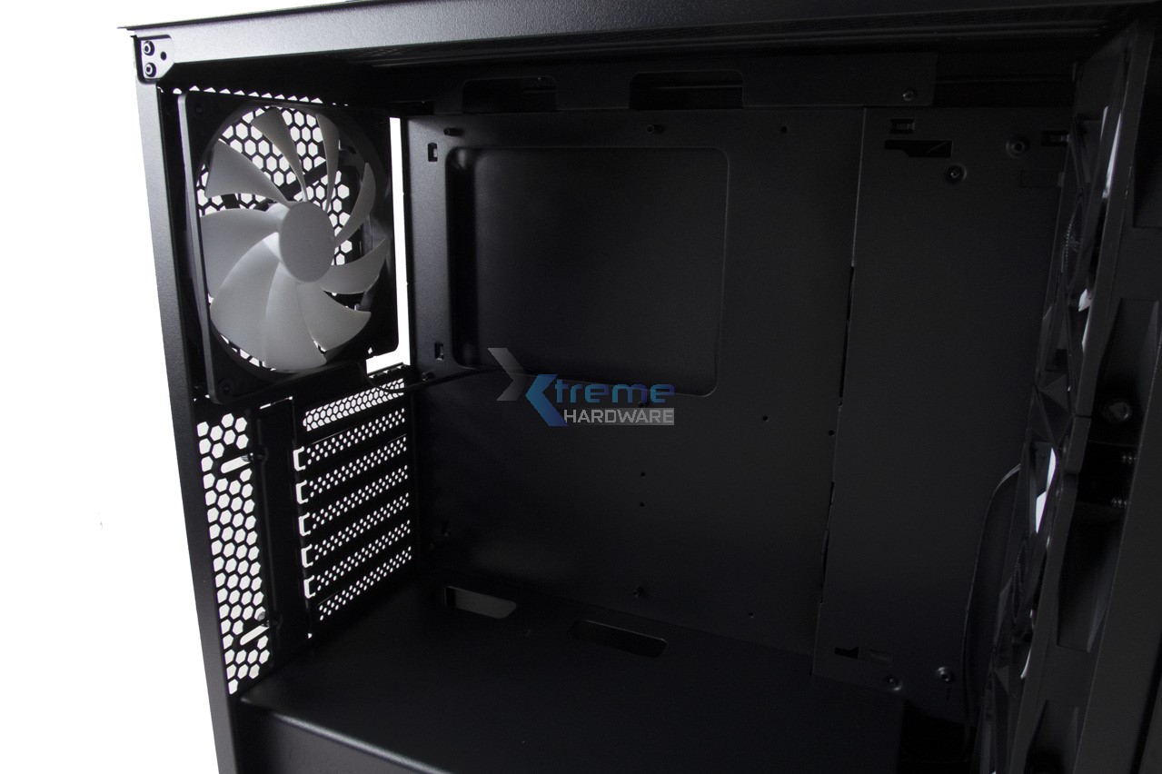 Antec P82 Flow 17 309fc